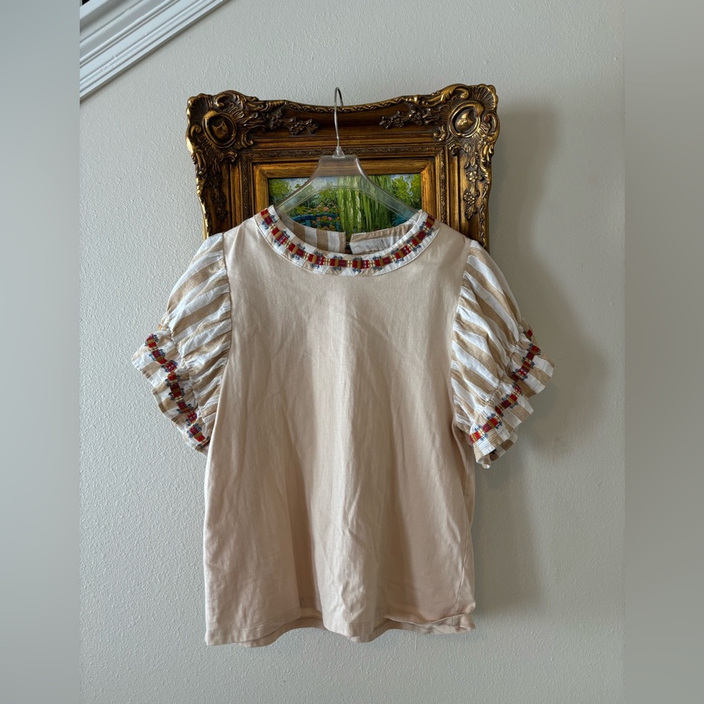 Entro Cream Blouse w/ embroidered striped Sleeves
